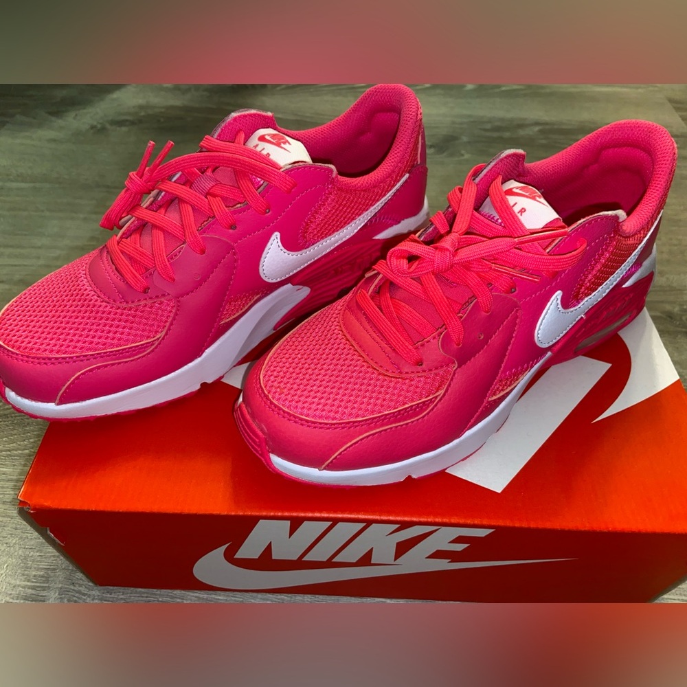 Womens Nike Air Max Excee